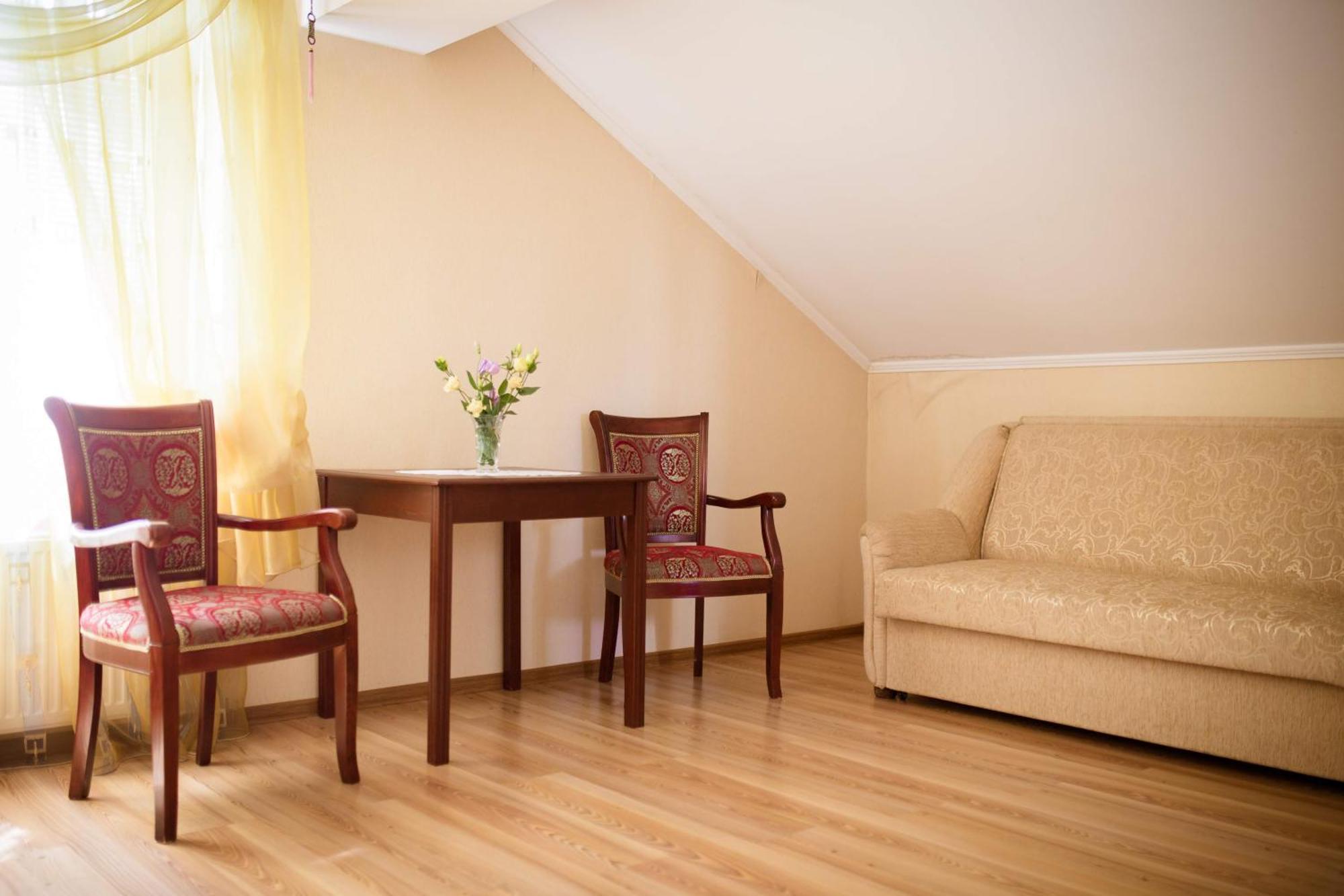 Vila Muntenia Hotel Chişinău Esterno foto